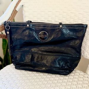 Coach 15142 Purse Black Patent Leather Purse Handbag